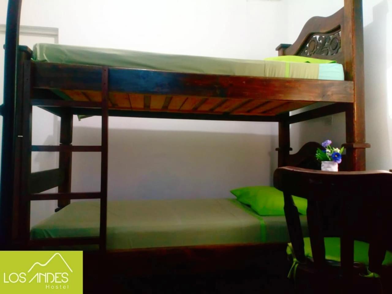 Los Andes Hostel Medellín Eksteriør bilde