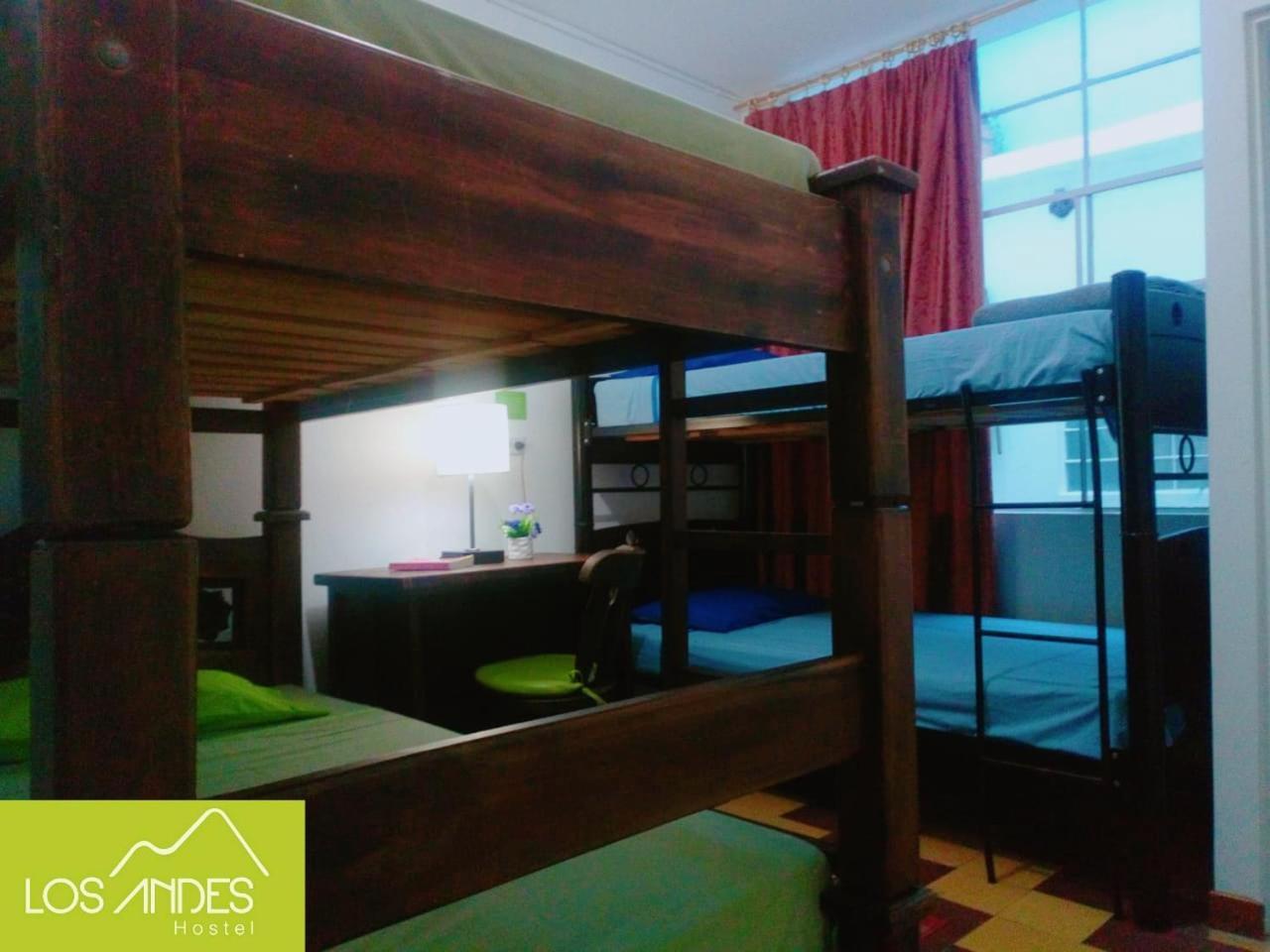 Los Andes Hostel Medellín Eksteriør bilde