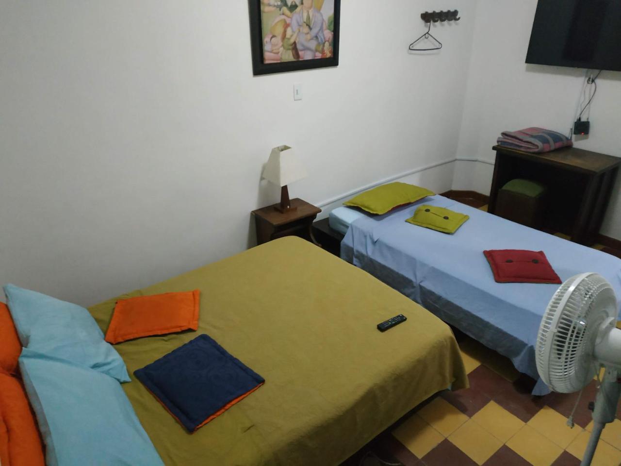 Los Andes Hostel Medellín Eksteriør bilde